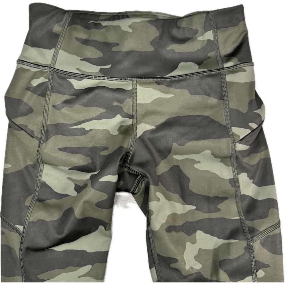 Athleta Camo Contender 7/8 Tight Women XS Green Camouflage Compression Pockets